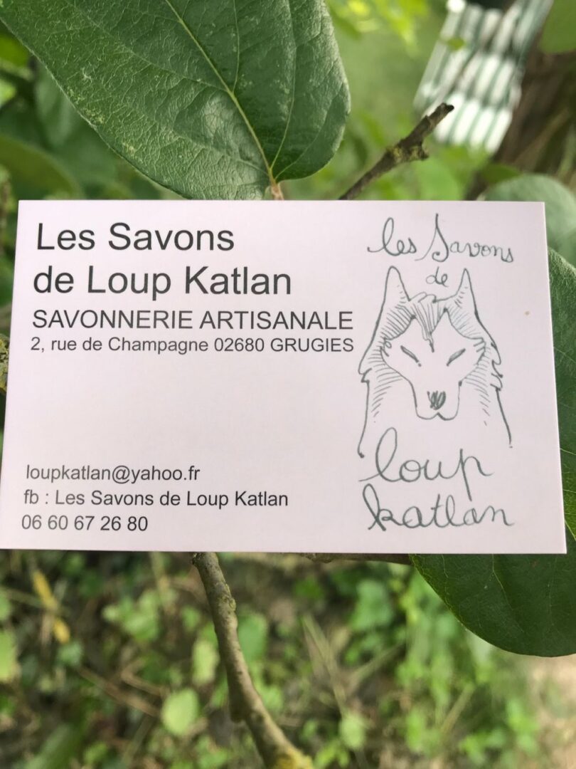 Carte de visite des Savons de Loup Katlan, savonnerie artisanale à Grugies